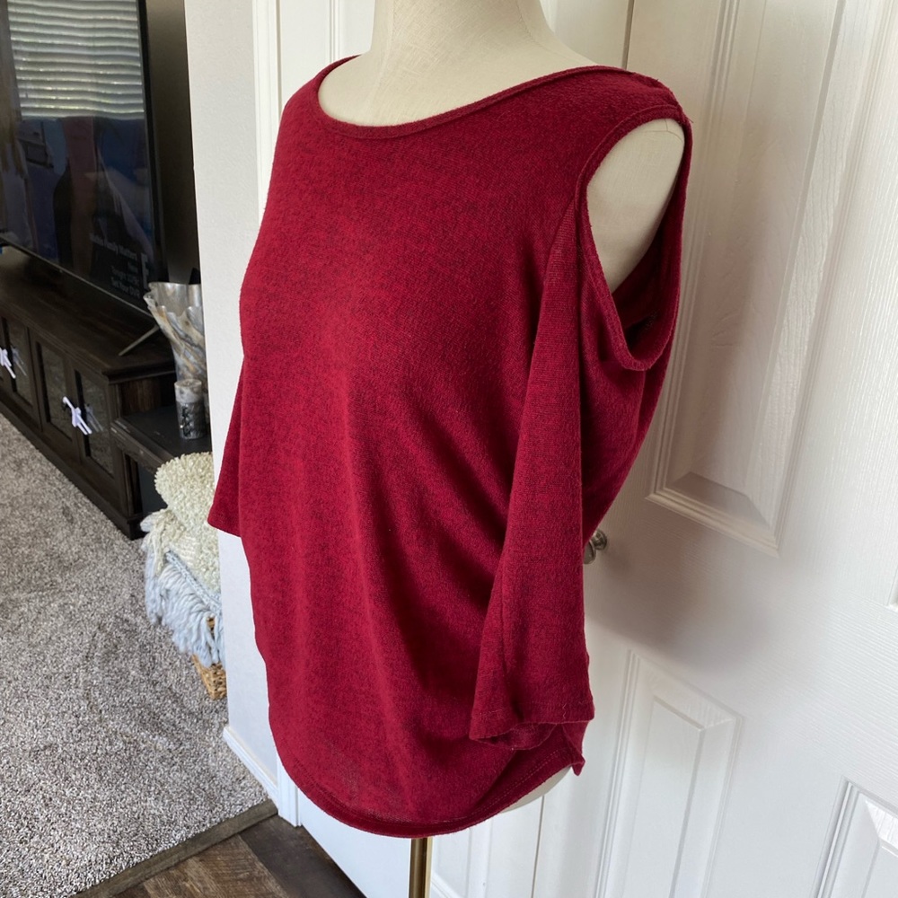 Super Soft Cold Shoulder 3/4 Sleeve Ruched Sides Top